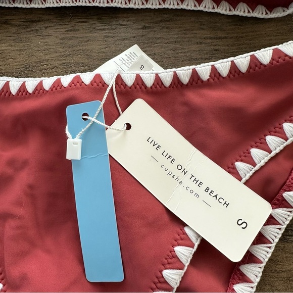 NWT Cupshe size Small Terracotta Crochet Trim Bikini Swimsuit Set Cheeky New - Picture 3 of 4